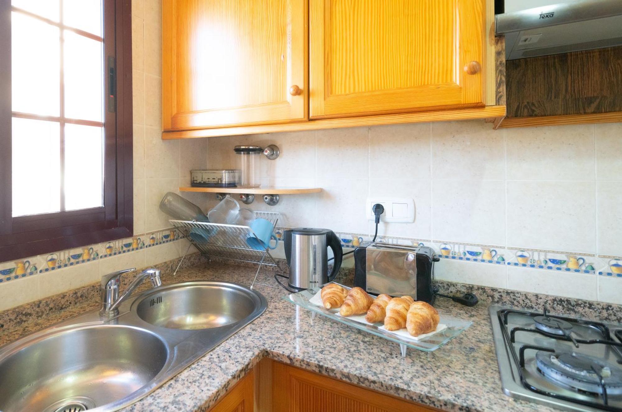Club Salino Hideaway-Your Peaceful Retreat With Pool In Торевиеха Екстериор снимка